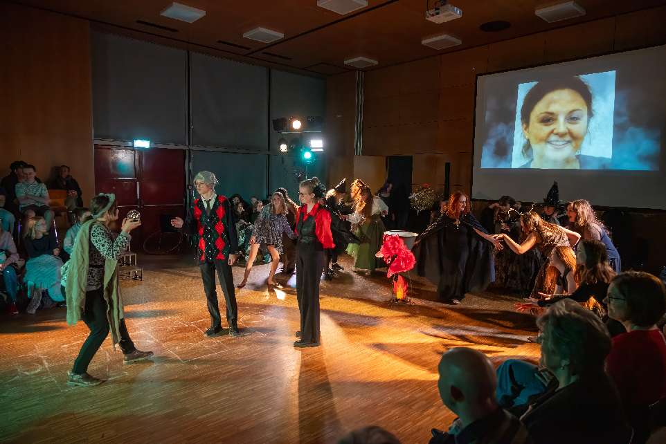 faust26-061-260410_k_k