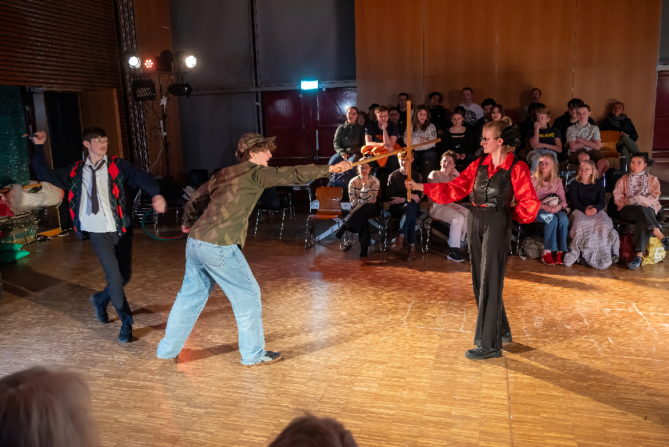 faust26-109-260410_k_k